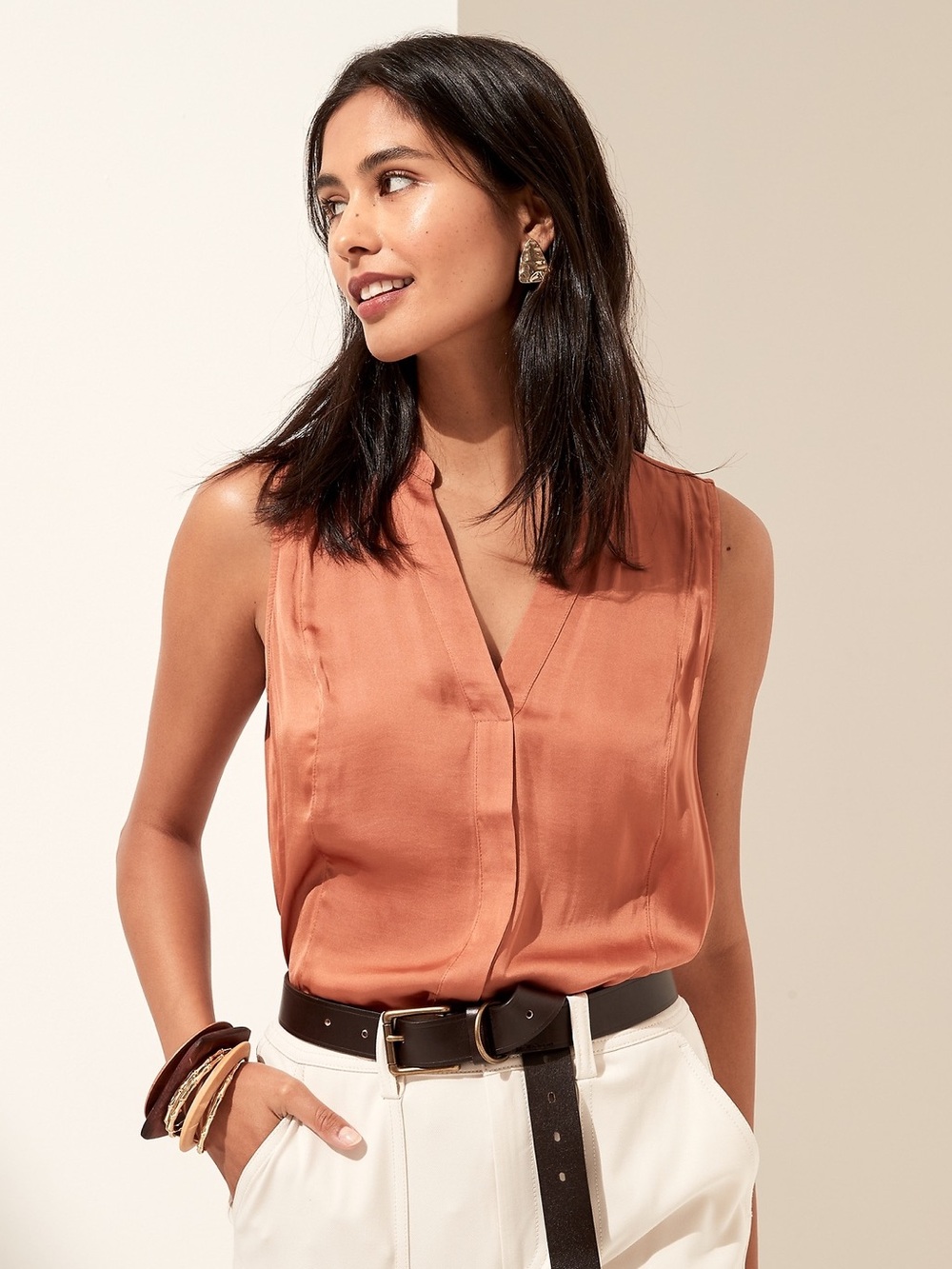 NWT Banana Republic Satin Sleeveless Shirt Silky Summer Blouse Pink Sand Dune L